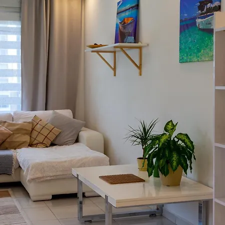 Suit Residence
